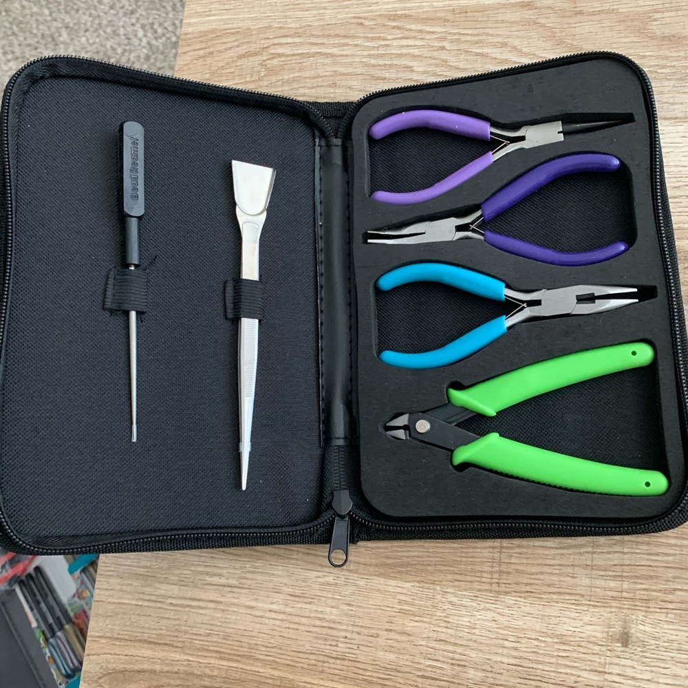 Make your own Jewelry Kit